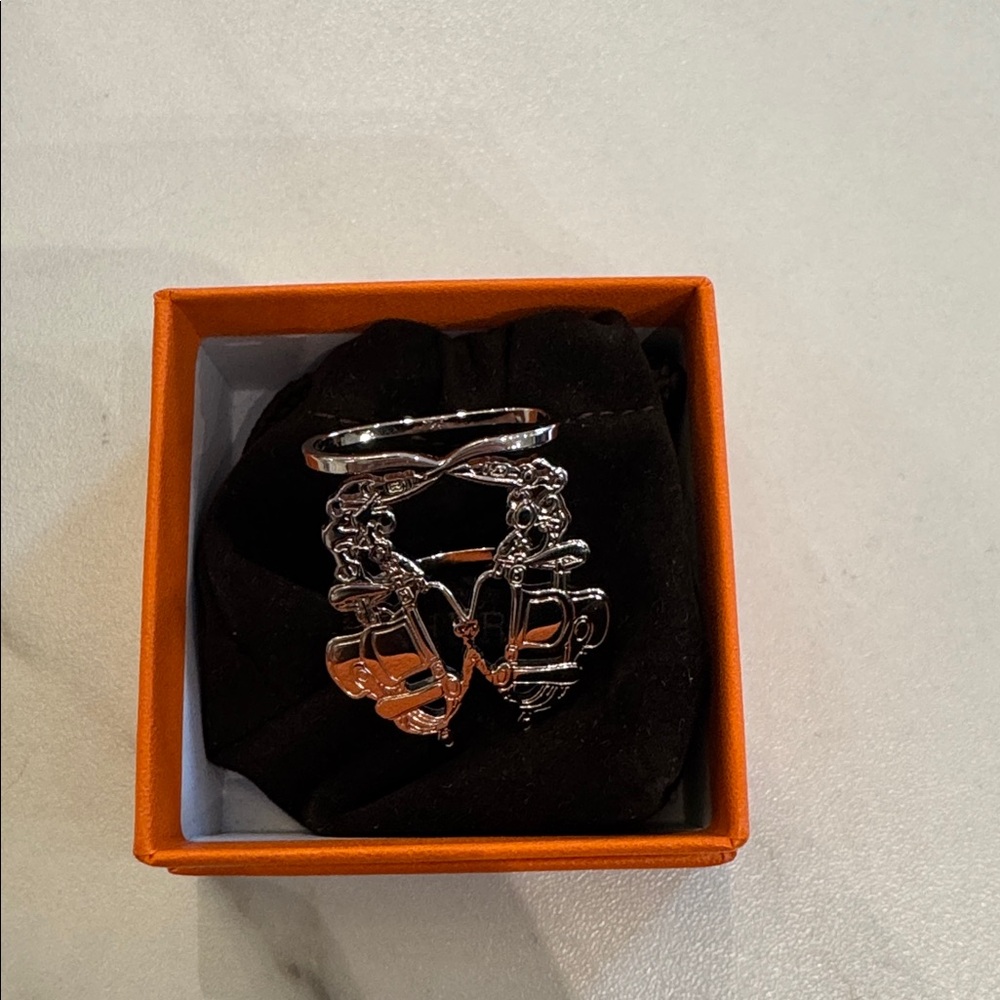 Hermès scarf ring